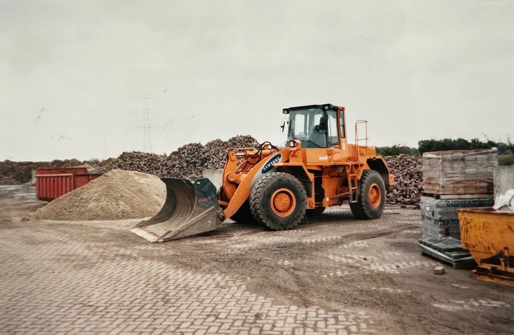 Loader 28 1 rotated
