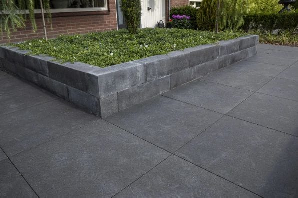 Linea Block Black