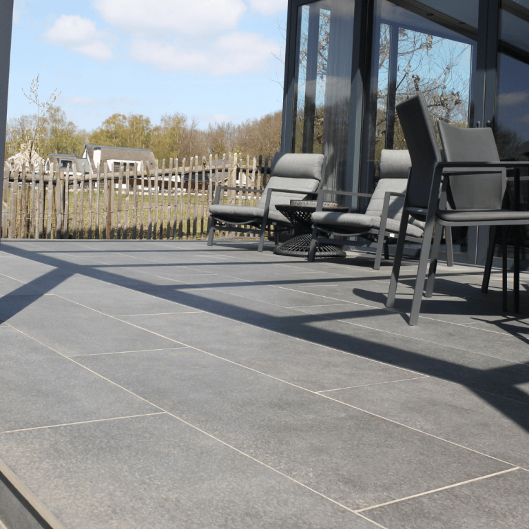 Silverstone 20MM Nero tegel 40x120x2 cm