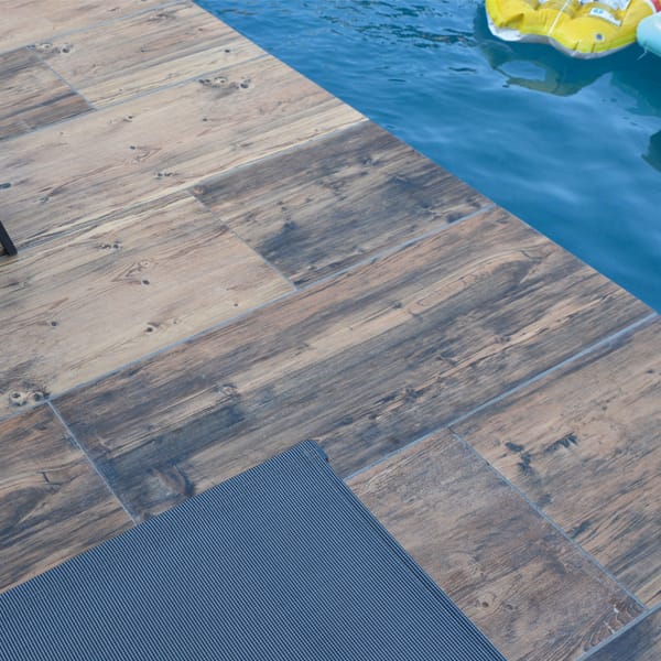 Larix 20MM Sun tegel 60x60x2 cm.