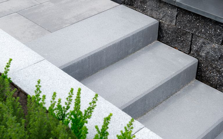 Facetto Traptrede Grijs 100x35x15